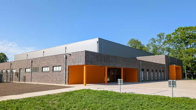 Eröffnung neue Stadionhalle – TuS Heidkrug mit Show-Acts dabei